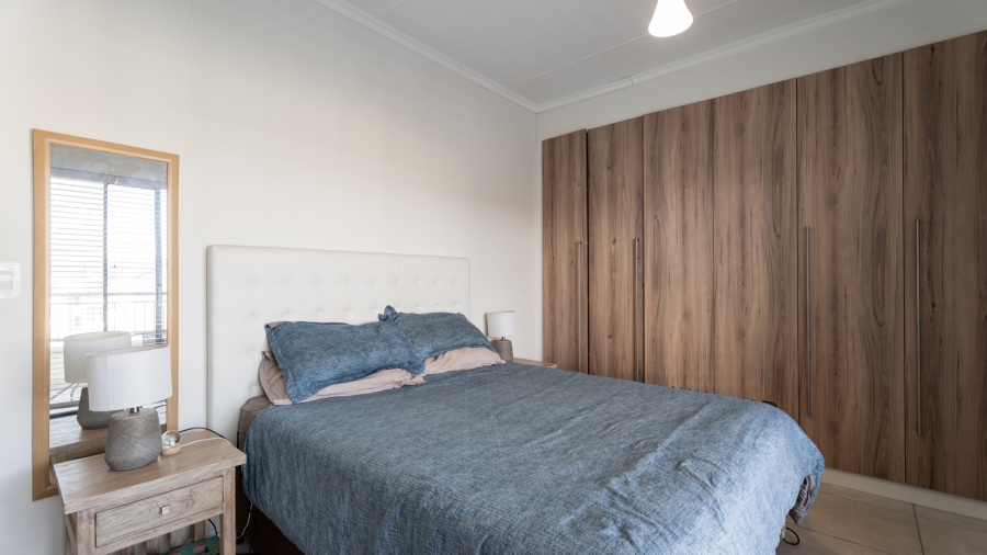 1 Bedroom Property for Sale in De Zicht Estate Western Cape